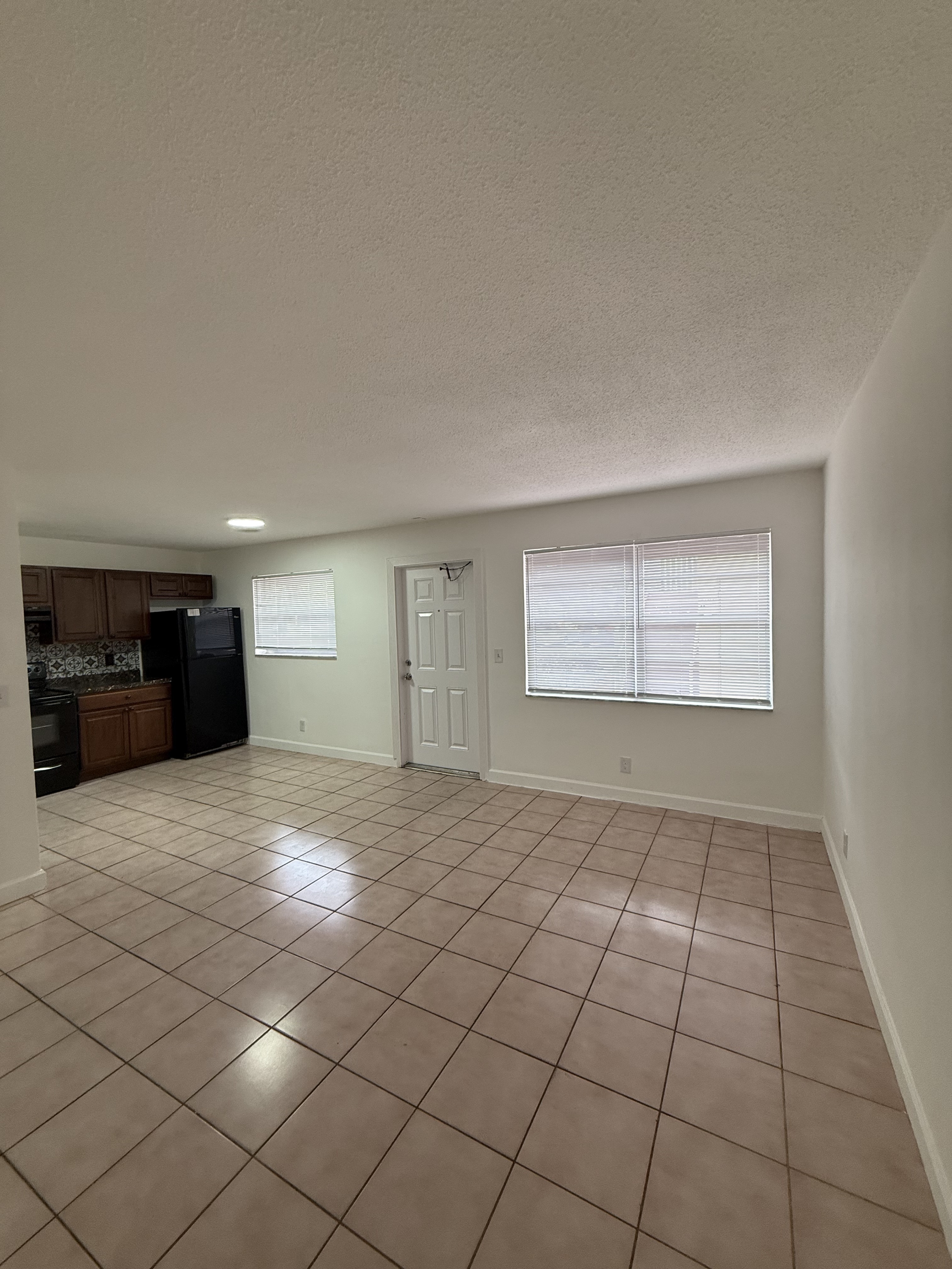 2500 NW 9th Avenue - 109