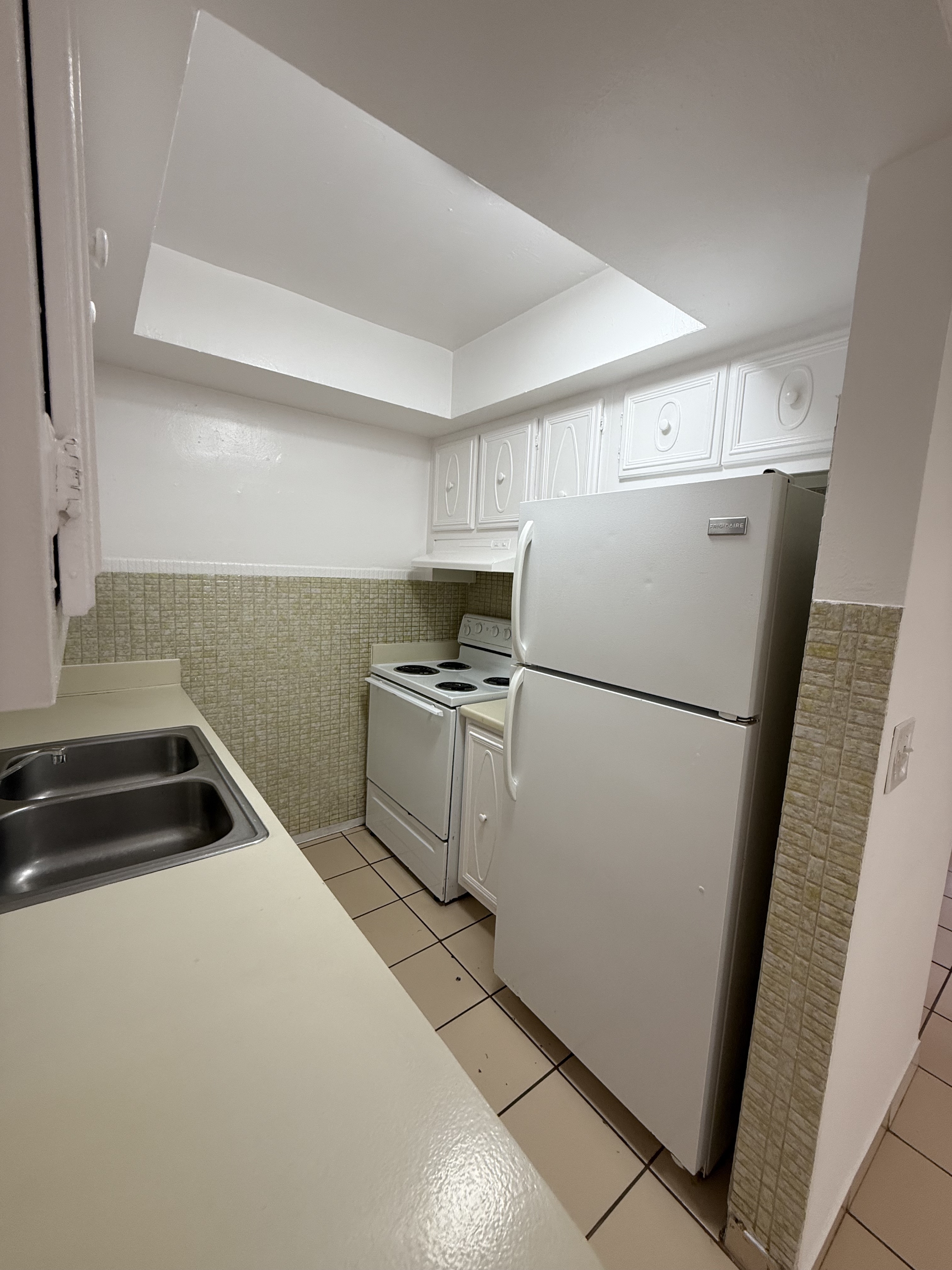 2500 NW 9th Avenue - 108